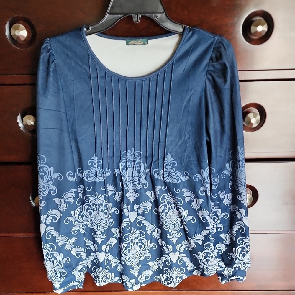Blue and White Puff Sleeve Pleated Blouse